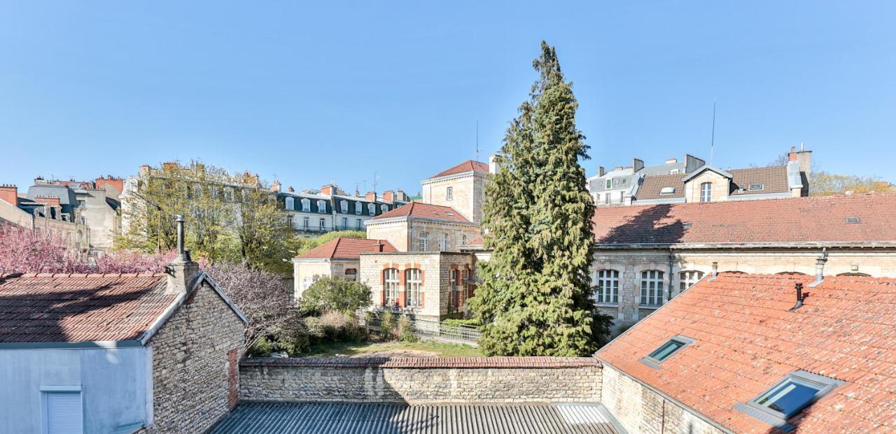 Villa14 Dijon Bagian luar foto